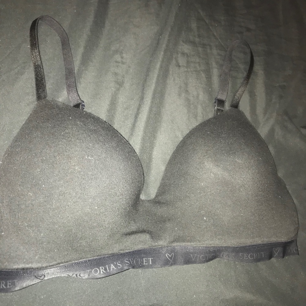 Victoria Secret Women’s Black Body Lining Bra